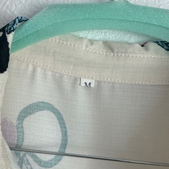 Elegant Cream Floral Mini Dress - Picture 3 of 4